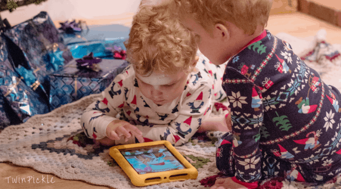 3yr olds playing on Kindle Fire Kids Edition