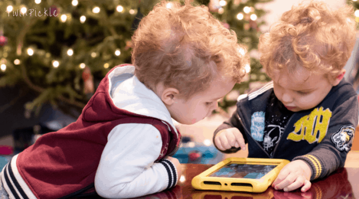 How to Keep Family Christmas Traditions Alive but Use Tech