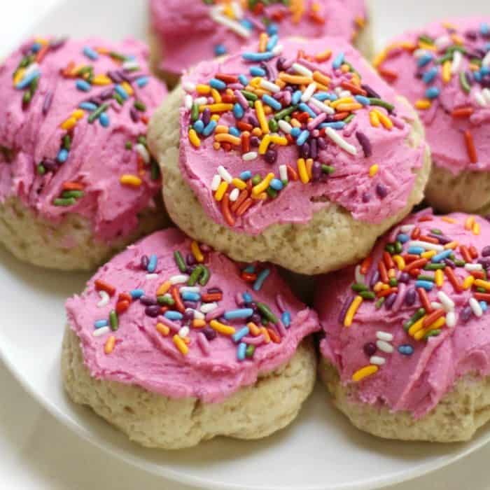 allergy free soft frosted easter cookie ideas